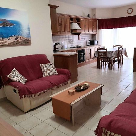 Silver Shadow Holiday Maisonette Marsaxlokk Exterior photo