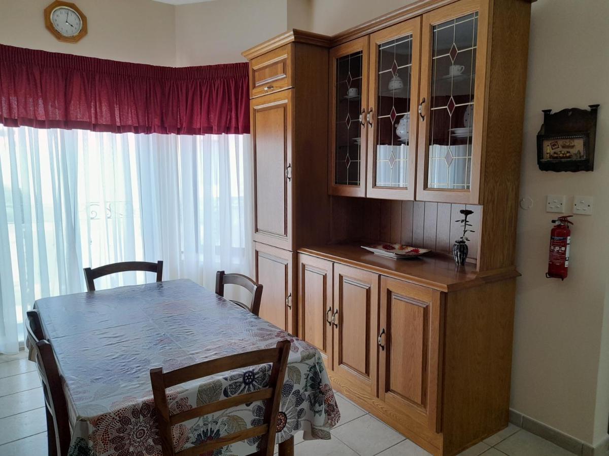 Silver Shadow Holiday Maisonette Marsaxlokk Exterior photo